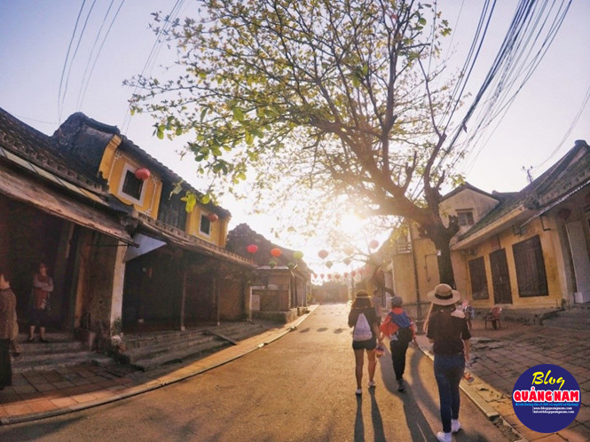 Hoi An - xu so mot ngay den, ca doi nho thuong hinh anh 2